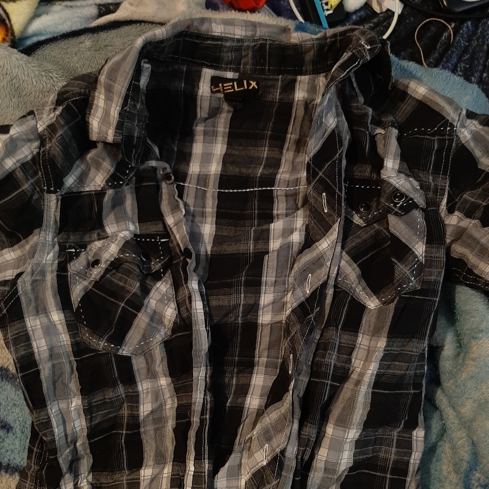 Helix short sleeved button up